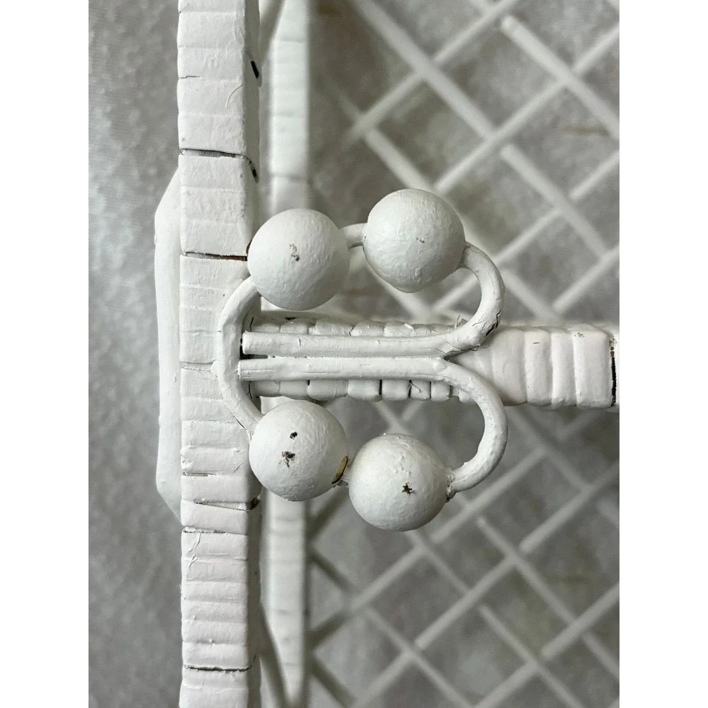 N/A vintage white